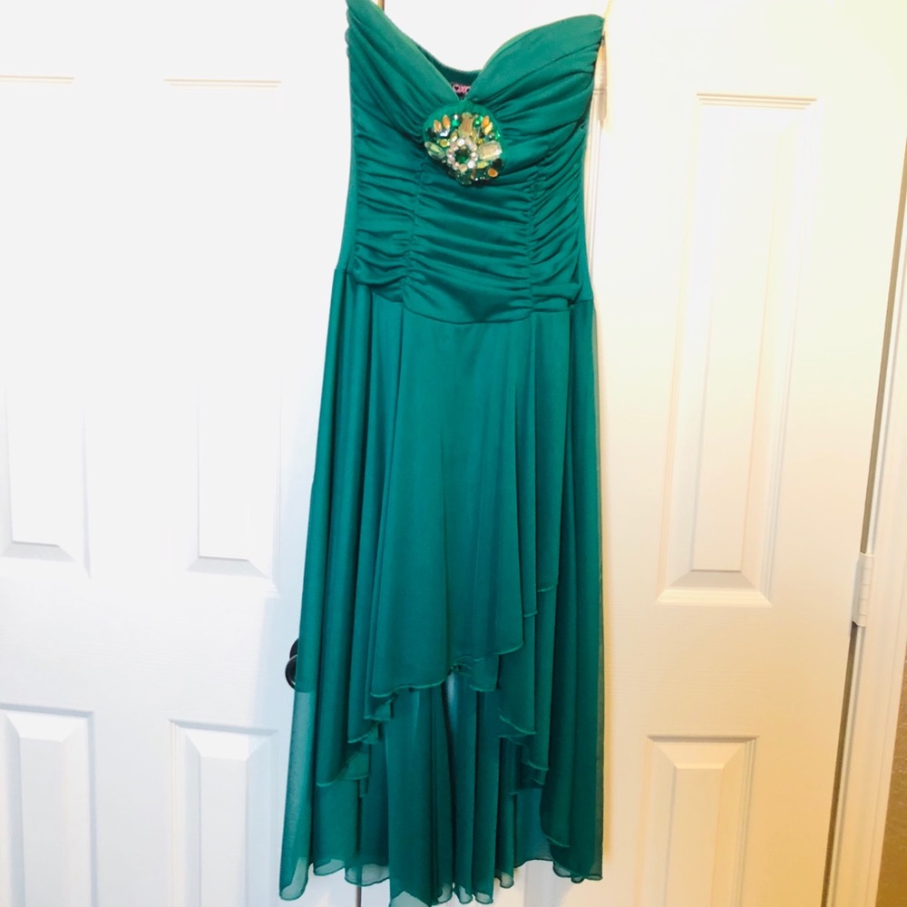 Brand New Green Strapless Prom Dress